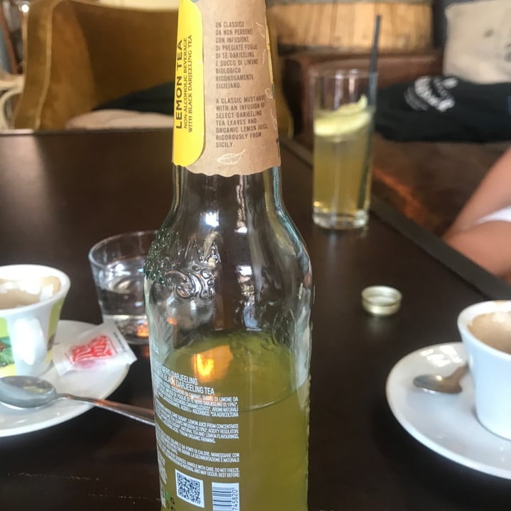 review photo of Galvanina Té Con Limón shared by @chefcirmolo on 14 Jun 2022 - review