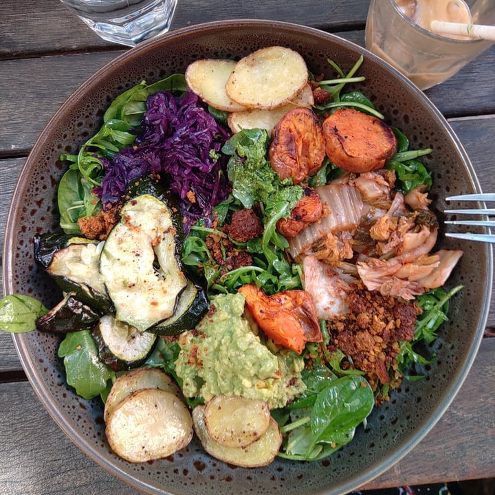 photo of Moore & Moore Cafe Buddha Bowl shared by @diddleburd on  21 Apr 2022 - review