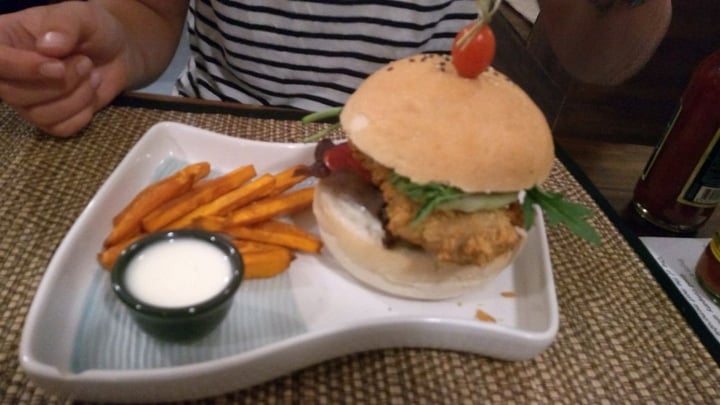 photo of Ganita Cafe Happy Chicken Burger shared by @felice on  27 Feb 2020 - review