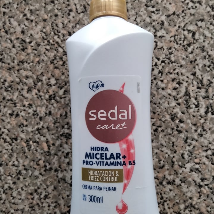 photo of Sedal Ácido Hialurónico Y Vitamina A shared by @lamejorjisoonista on  12 Oct 2021 - review