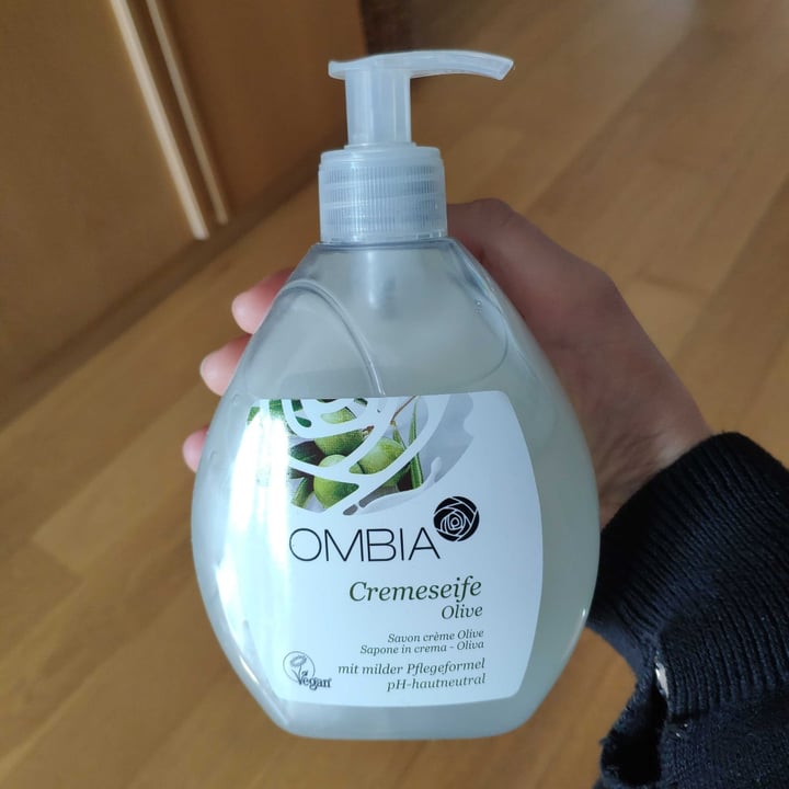 review photo of Ombia Cremeseife olive shared by @egcmi on 23 Sep 2021 - review