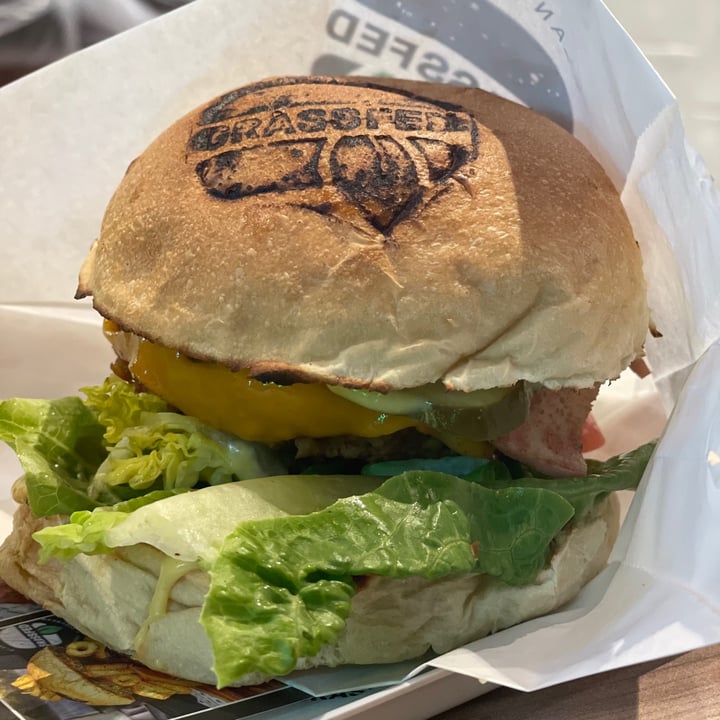 photo of Grassfed Classic Burger shared by @kanarimatsu on  15 Jul 2021 - review