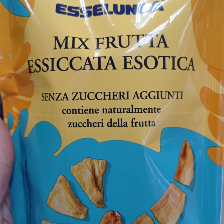 photo of  Esselunga Mix di Frutta Essiccata Esotica shared by @spanish-girl-inmilan on  20 Mar 2022 - review