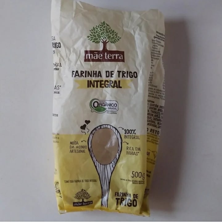 photo of Mãe Terra Farinha de trigo integral shared by @mariaci on  03 Jul 2022 - review