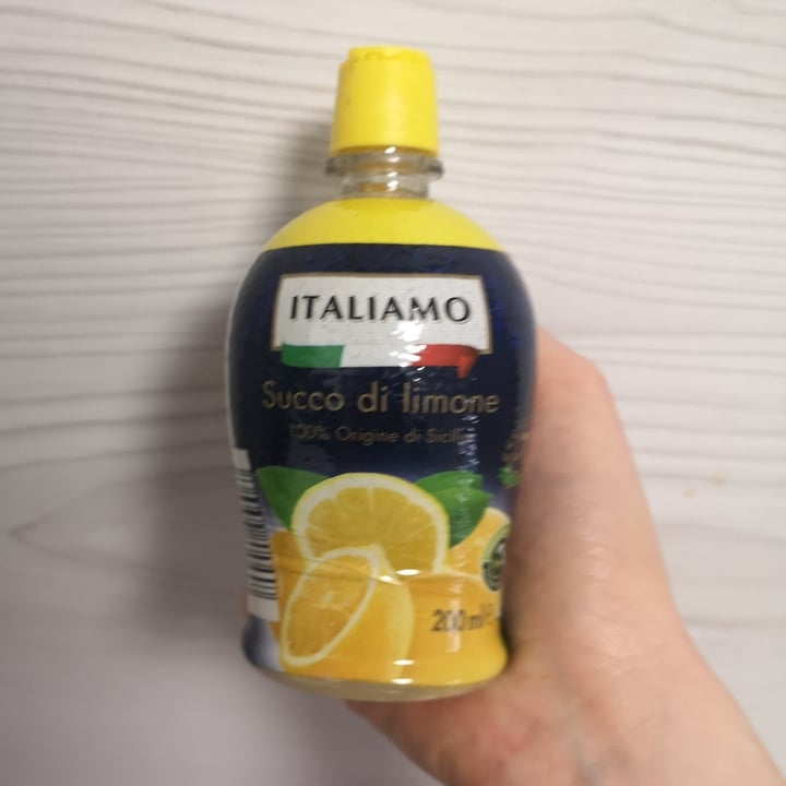 photo of Italiamo Succo di limone shared by @luicecold on  20 Mar 2022 - review