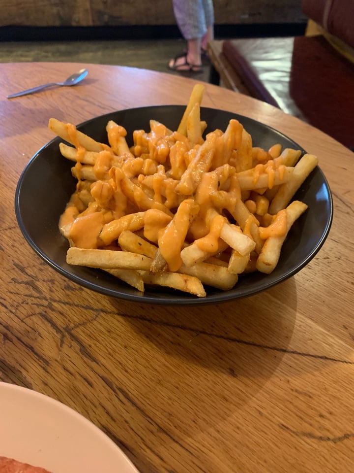 photo of Good Love Cheese and gravy chips shared by @hakamme on  29 Sep 2019 - review