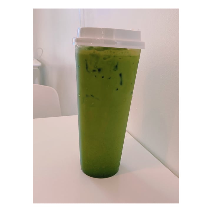 review photo of Coffee & Water Lab Matcha Latte (Oat Milk) shared by @groovyjunebug on 31 Jul 2021 - review