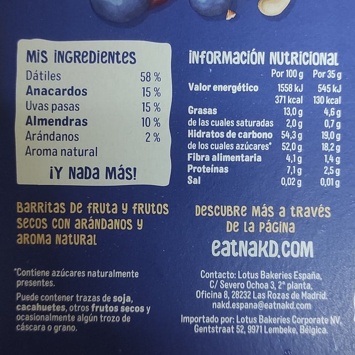 photo of Nākd. Nākd. Blueberry Muffin Wholefood Bars shared by @rebeca-rs on  24 Sep 2022 - review