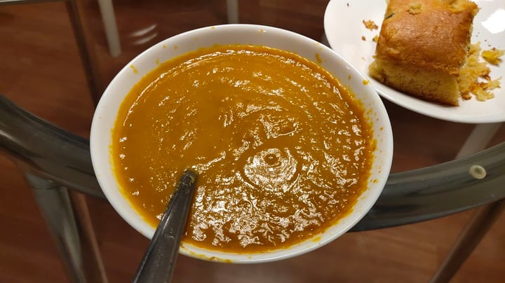 photo of Whole Foods Market Pumpkin Curry Soup shared by @stevenneoh on  30 Dec 2019 - review