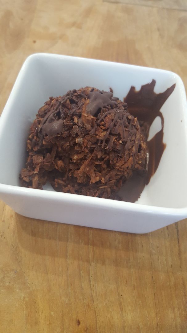 photo of Seed Plant-Based Cafe Coconut Macaroon shared by @4thepiggies on  17 Jun 2019 - review