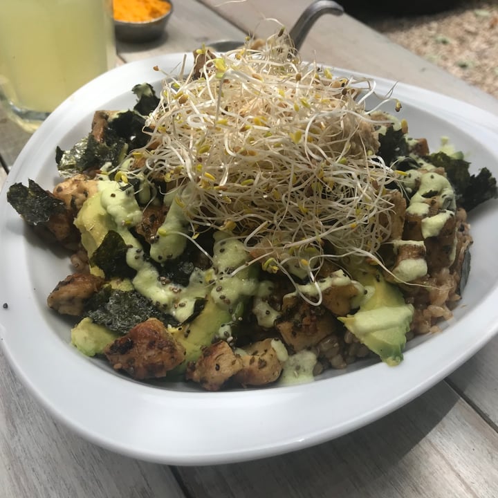 photo of Mattinata Vegan Sushi Salad shared by @vanepiterman on  27 Nov 2020 - review