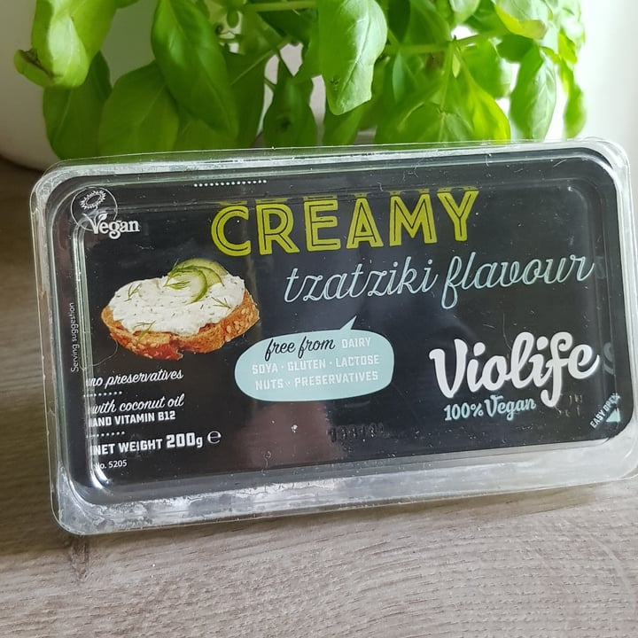 photo of Violife Creamy Tzatziki Flavour shared by @katharinalarissa on  08 Jun 2020 - review