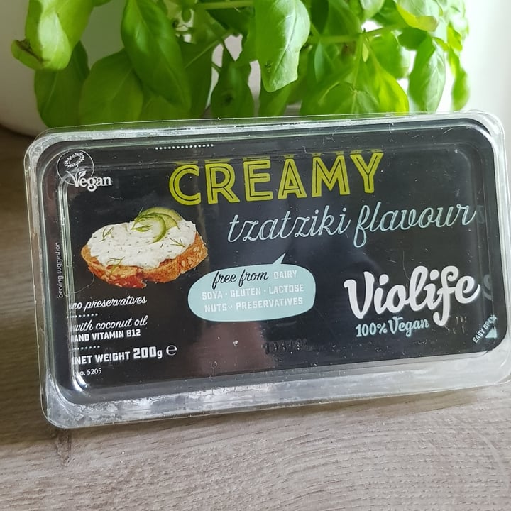 review photo of Violife Creamy Tzatziki Flavour shared by @katharinalarissa on 08 Jun 2020 - review