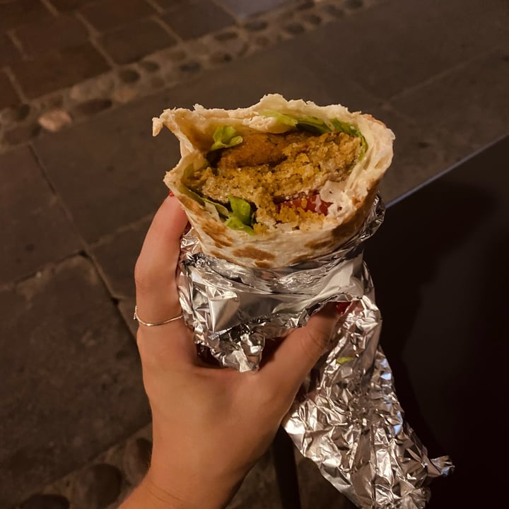 photo of Doner Foods Kebab Halal Piadina Vegetariana shared by @isabelbii on  10 Aug 2022 - review