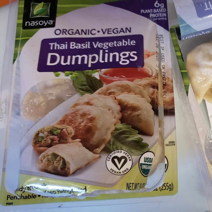 photo of Nasoya Thai Basil Vegetable Dumplings shared by @fatherveg on  23 Dec 2020 - review