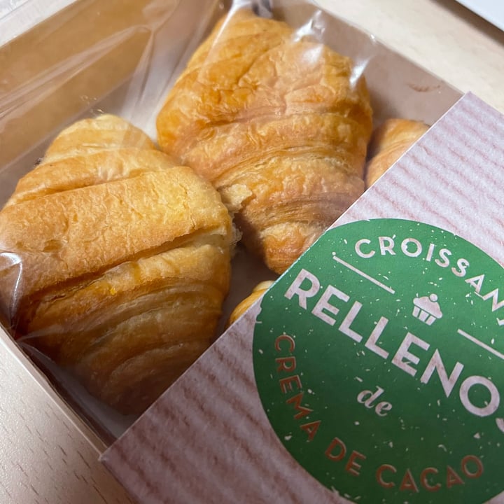 photo of El Horno de Aldi croissants rellenos de crema de cacao shared by @ansalvat on  29 Nov 2022 - review
