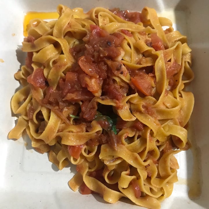 review photo of Rolandi's Pizzeria Fetuccini Al Fresco shared by @taniaar on 24 May 2020 - review