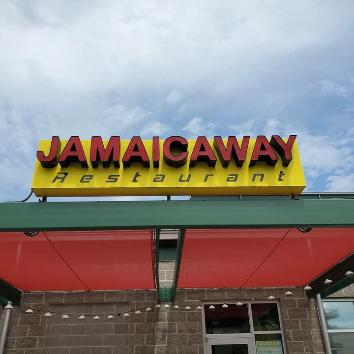 review photo of Jamaicaway Jerk Gluten, Cabbage, Collard greens, And Rice & Peas shared by @blackveganfoodie on 17 Jan 2020 - review