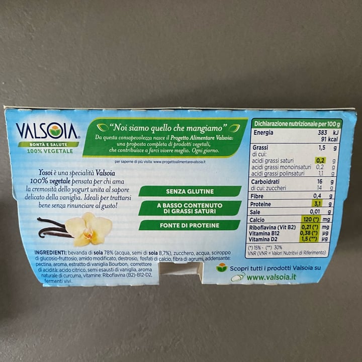 photo of Valsoia Yogurt alla vaniglia shared by @giusu on  13 Apr 2022 - review