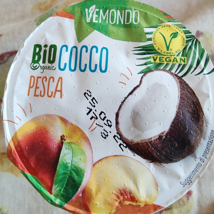 photo of yogurt di cocco yogurt di cocco 100% shared by @vegpochingredienti on  25 Aug 2022 - review