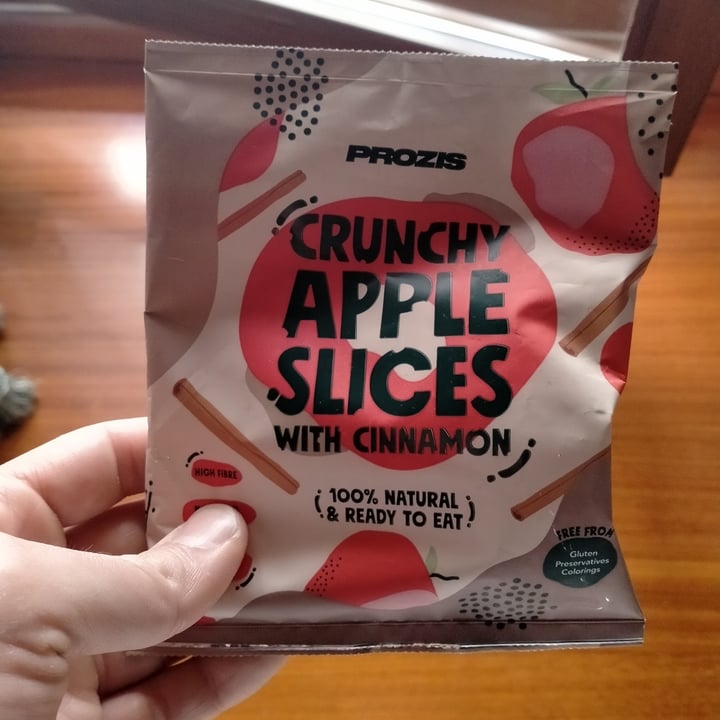 photo of Prozis Crunchy Apple slices with cinnamom shared by @steoruf on  16 Apr 2022 - review