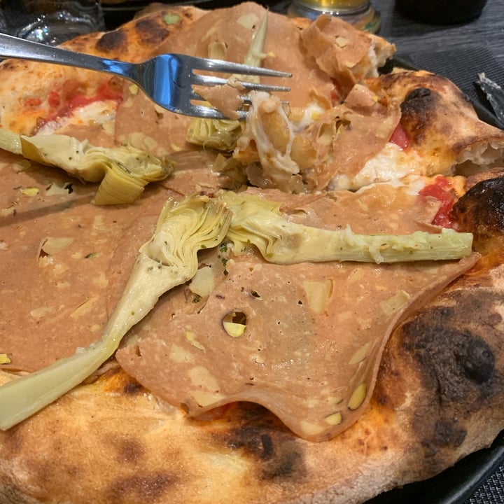 photo of Pizzeria "I Partenopei" Brescia DellaVeg shared by @greenavocado on  17 Nov 2022 - review