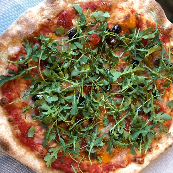 photo of Pizzeria Calicò Pizza Vegan shared by @jadembello on  15 Jul 2022 - review