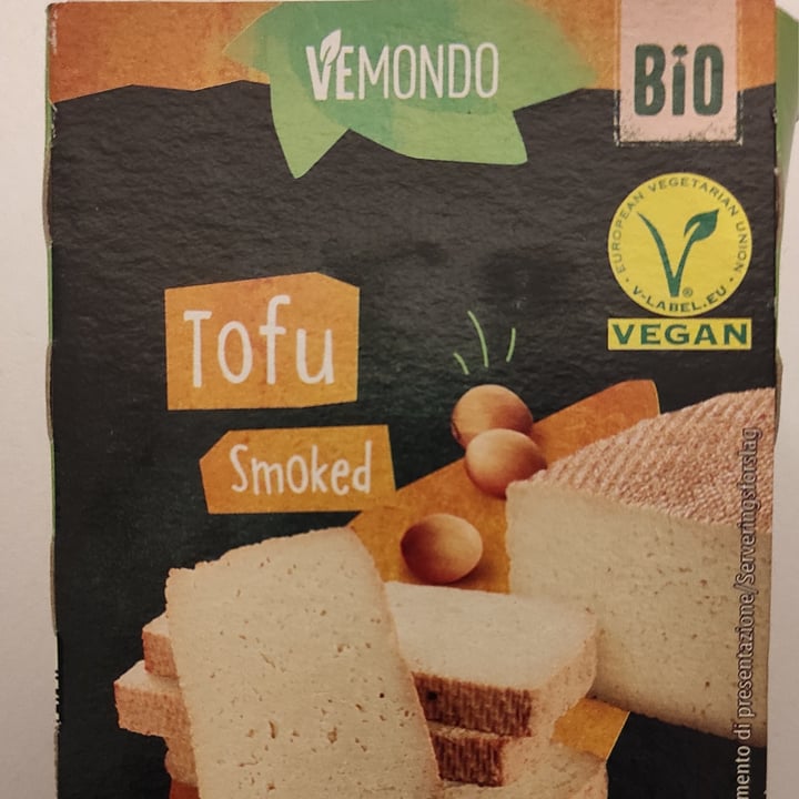 photo of Vemondo  Bio tofu Affumicato shared by @leilatwo on  27 Oct 2022 - review