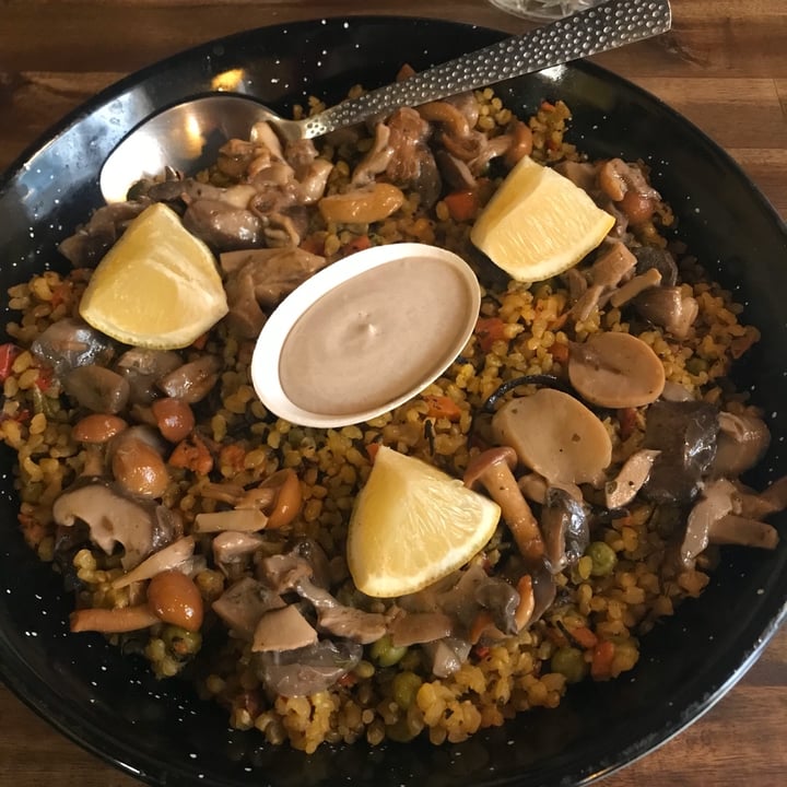 review photo of Bubita Sangria Bar Paella Del Bosque shared by @ktlynobrn on 08 Jan 2020 - review