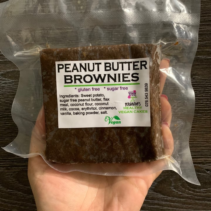 photo of Fernanda's Peanut Butter Brownie shared by @annika-m on  12 Jan 2021 - review