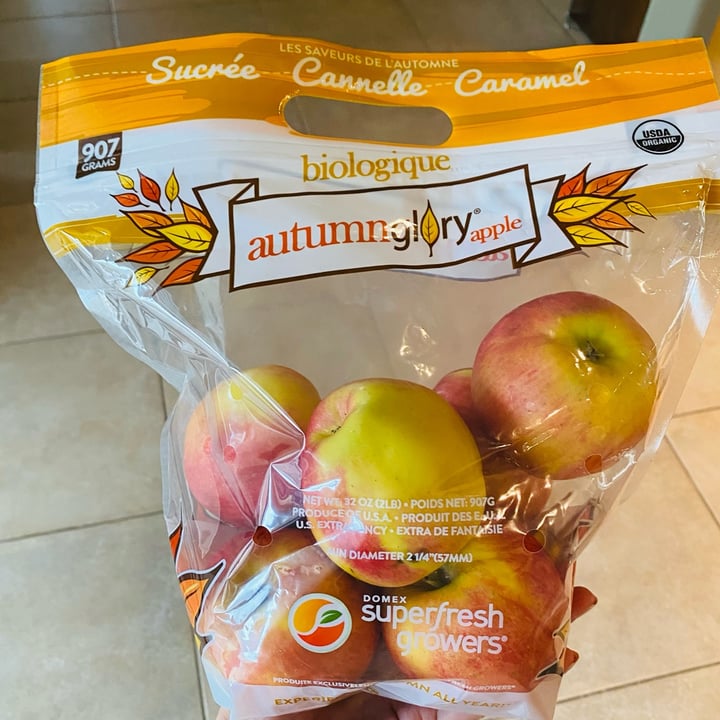 photo of Domex Autumn Glory Apples shared by @beckyyy on  17 Dec 2022 - review