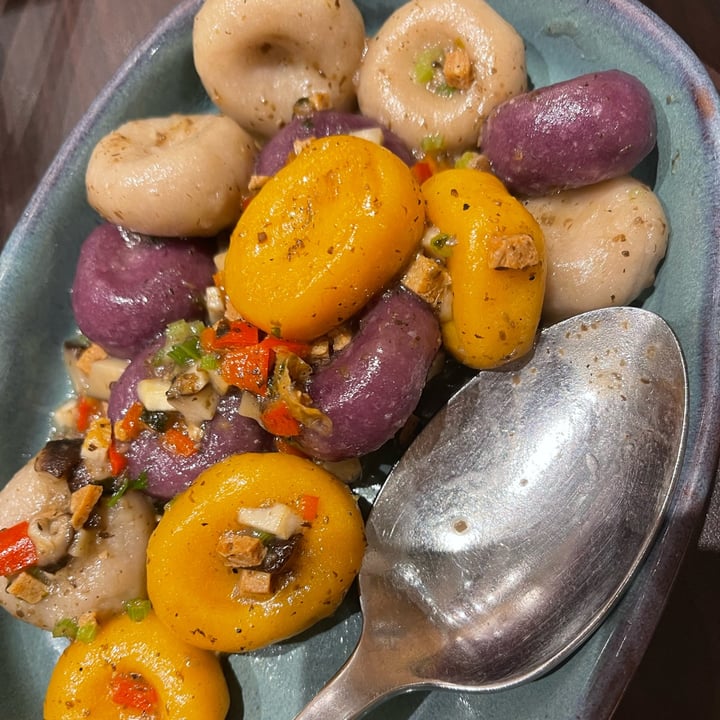 photo of Lotus Vegetarian Restaurant Truffle Hakka abacus shared by @greenbovine on  13 Jan 2022 - review
