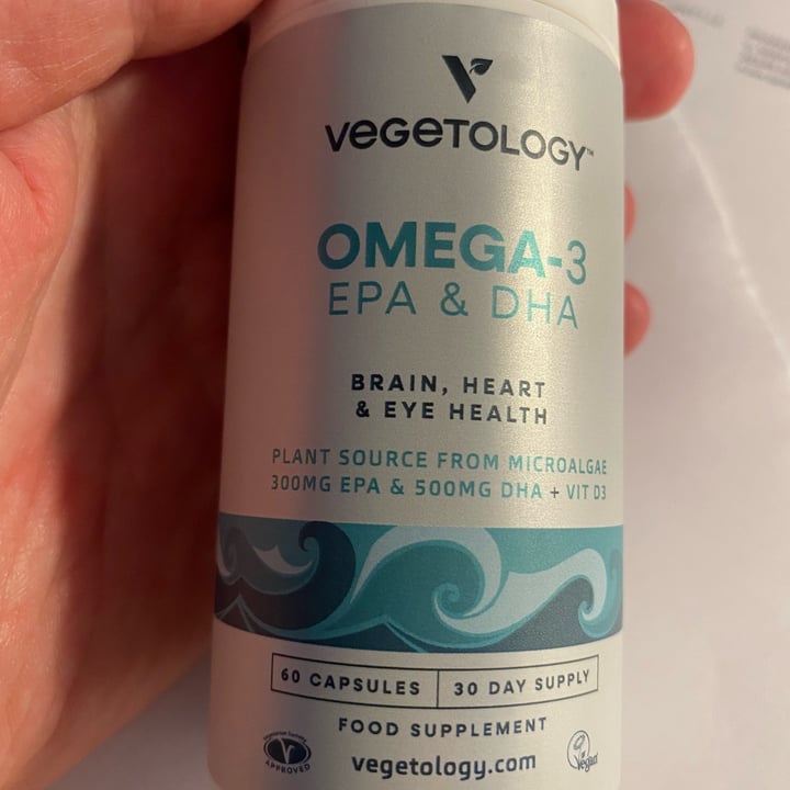 photo of Vegetology Omega3 EPA e DHA shared by @veganfamilyinviaggio on  26 Sep 2022 - review