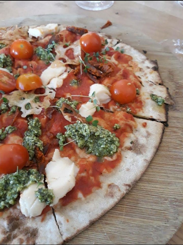 photo of The Green Spot Buckwheat Flour Pizza with Cashew Cheese, Pumpkin Sausage, Lotus Root and Kale Pesto shared by @panchistico on  06 Mar 2020 - review