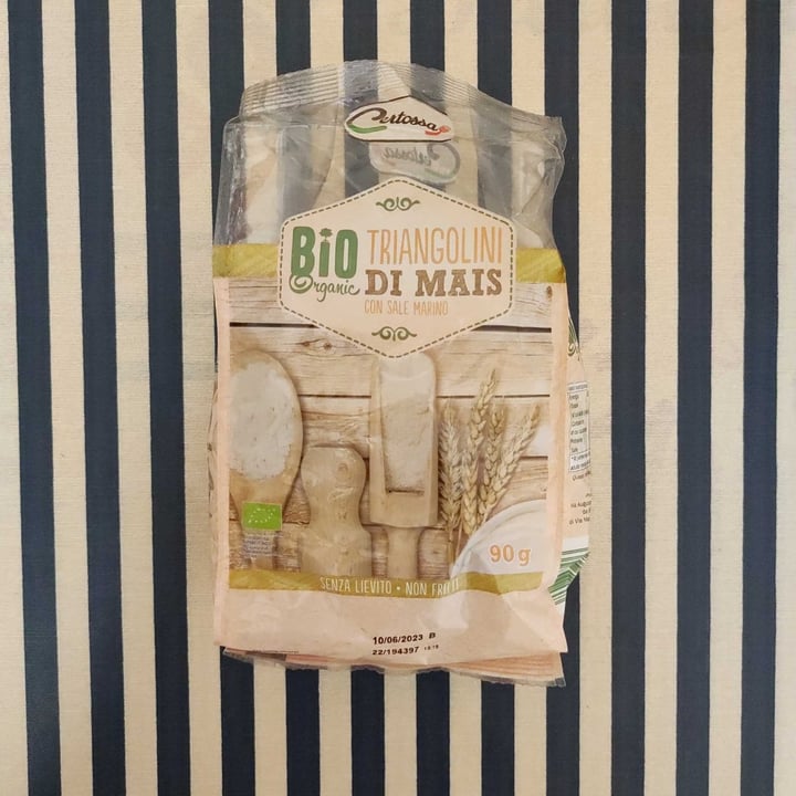 review photo of Certossa Bio Triangolini di Mais shared by @-mela- on 23 Aug 2022 - review