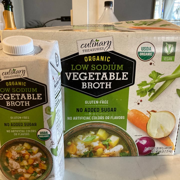photo of Culinary Treasures Vegetable broth shared by @majesticvegan on  16 Feb 2021 - review