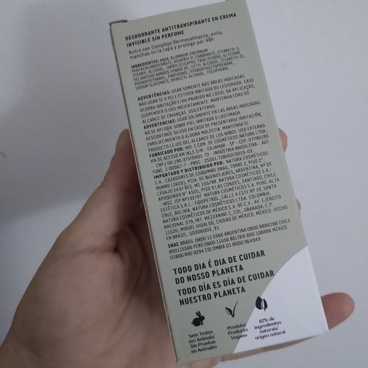 photo of Natura Desodorante Antitranspirante en Crema Invisivel shared by @julianapaixao on  26 Apr 2022 - review