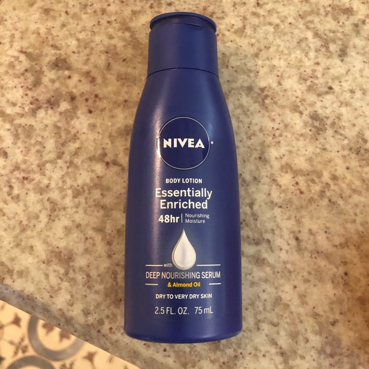 photo of Nivea Body Lotion - Rich Nourishing shared by @malulemos on  13 Jun 2022 - review