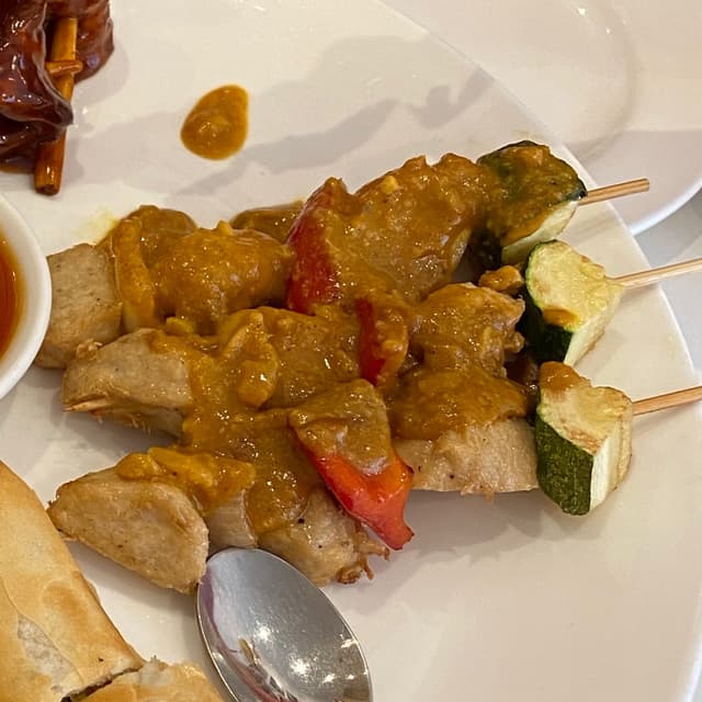 Photo of the dish “Satay chicken skewers”