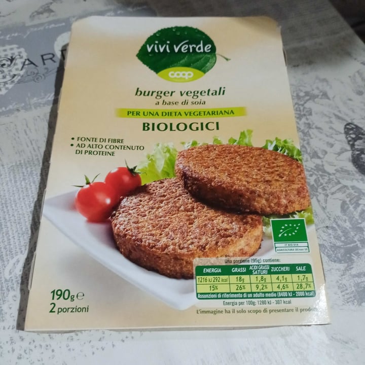 photo of Vivi Verde Coop Burger Vegetali A Base Di Soia shared by @criscris81 on  04 Oct 2021 - review