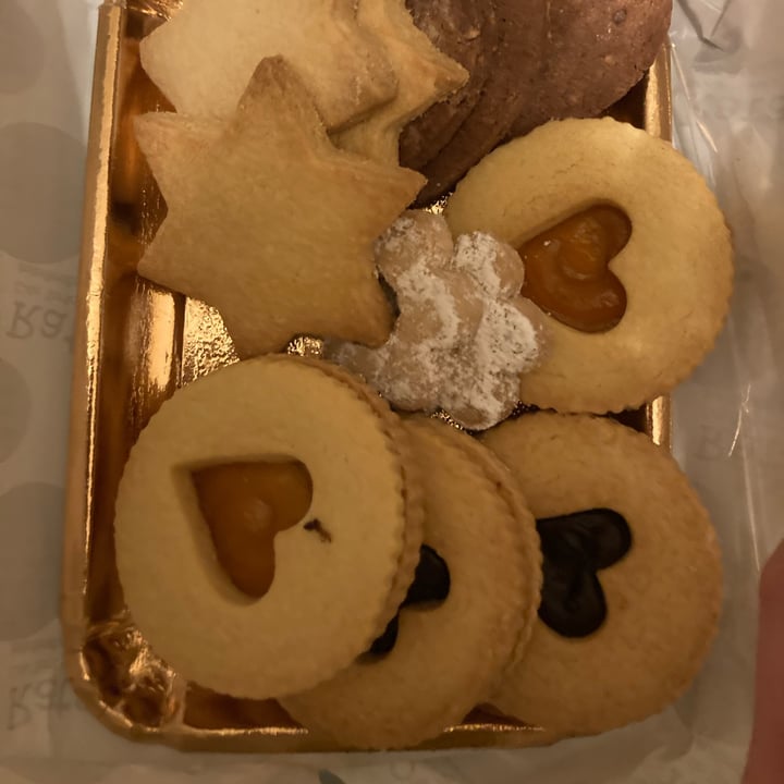 review photo of Ratatouille Vegan Food Biscotti Misti shared by @milla11 on 04 Dec 2022 - review