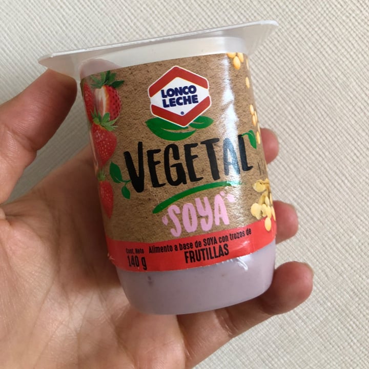 photo of Lonco Leche Yogurt de soya frutilla shared by @martusalgado on  11 Mar 2021 - review