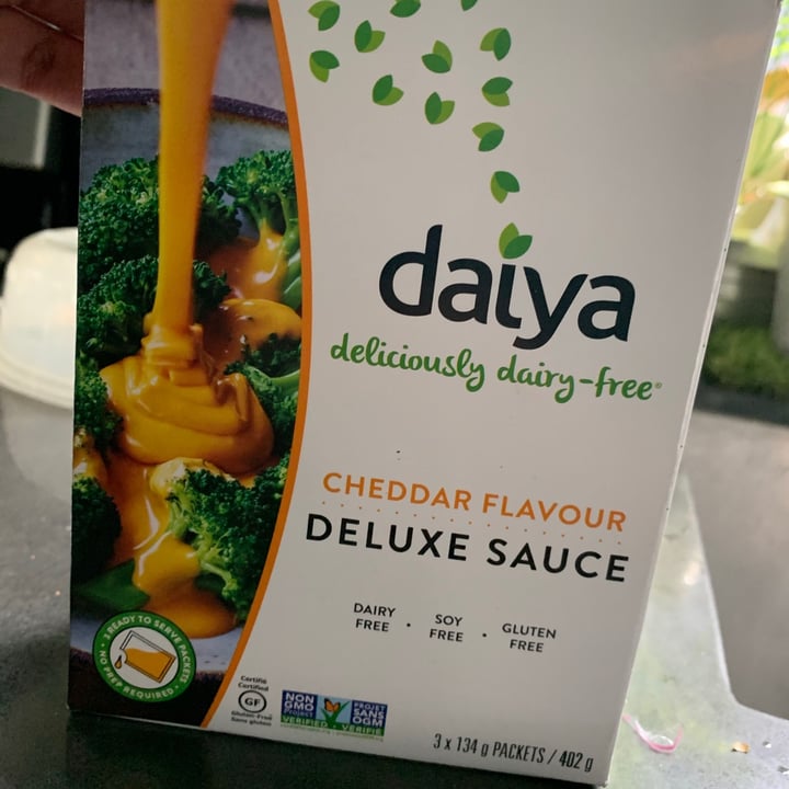 review photo of Daiya Cheddar Style Deluxe Cheeze Sauce shared by @varunv on 26 Feb 2021 - review