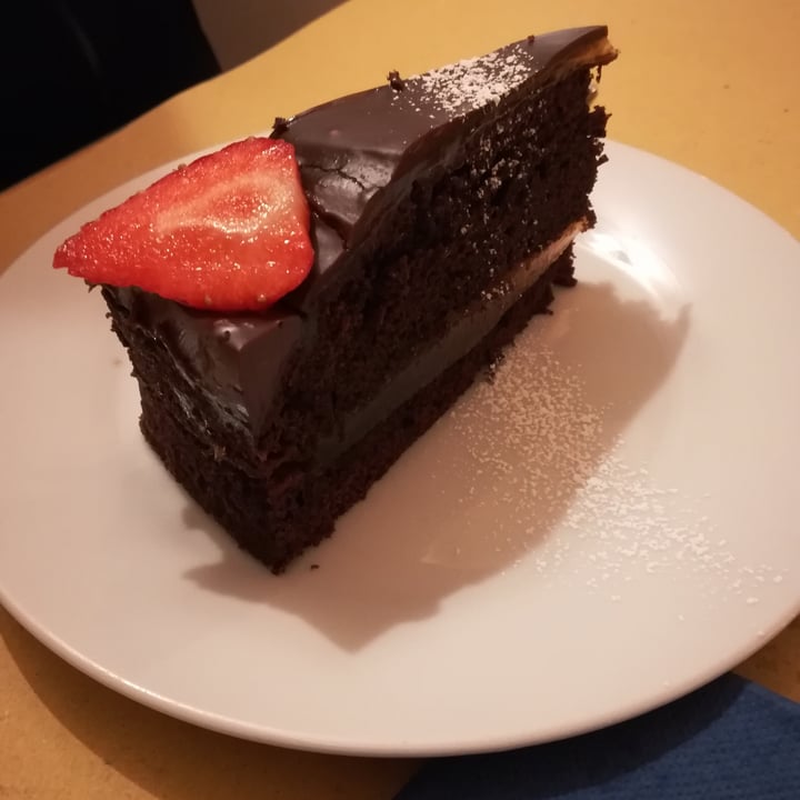 photo of Lo Fai Sacher shared by @lauraemarco on  01 May 2022 - review