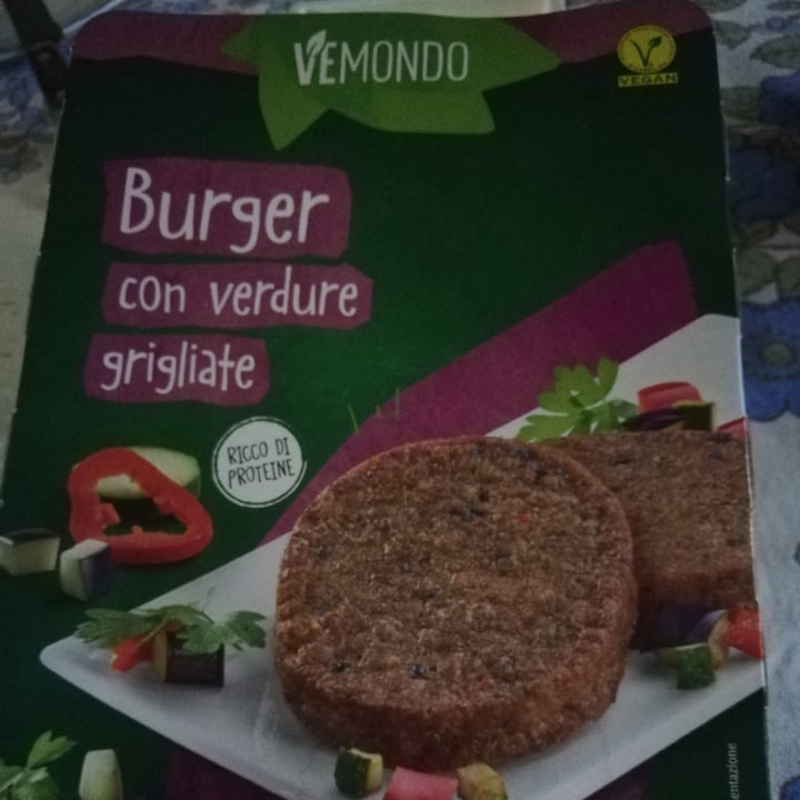 photo of Vemondo  burger con verdure grigliate shared by @elisavegghion on  16 Aug 2022 - review