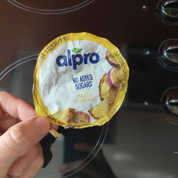 photo of Alpro Alpro pineapple passion fruit shared by @gilazza on  06 Sep 2022 - review