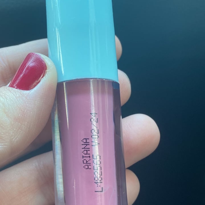photo of Payout boca rosa beauty Ariana shared by @fersrosa on  19 Jun 2022 - review