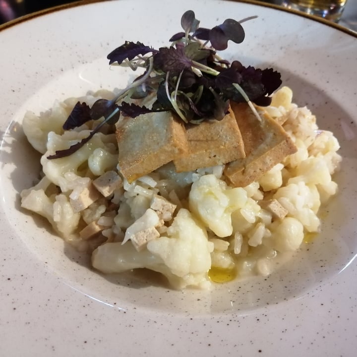 review photo of Restaurante City Teriyaki Tofu With Cauliflower shared by @markizpz on 07 May 2022 - review