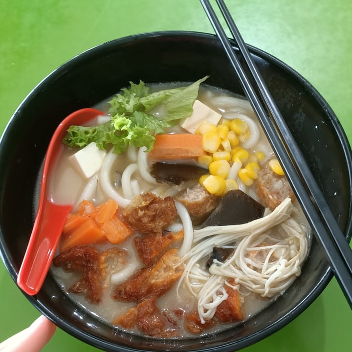 photo of The Designer Pad Veg Udon shared by @ahungryveg on  02 Dec 2022 - review
