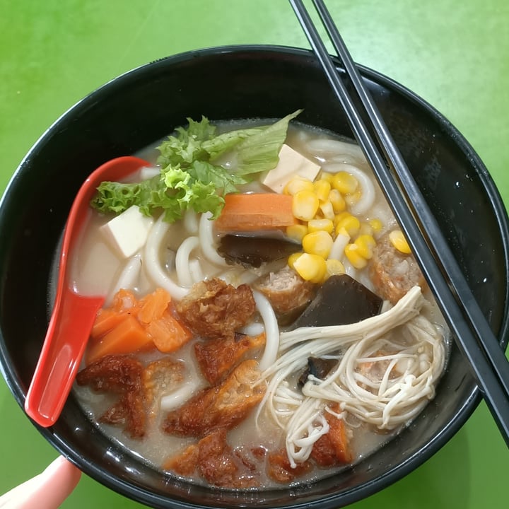 review photo of The Designer Pad Veg Udon shared by @ahungryveg on 02 Dec 2022 - review